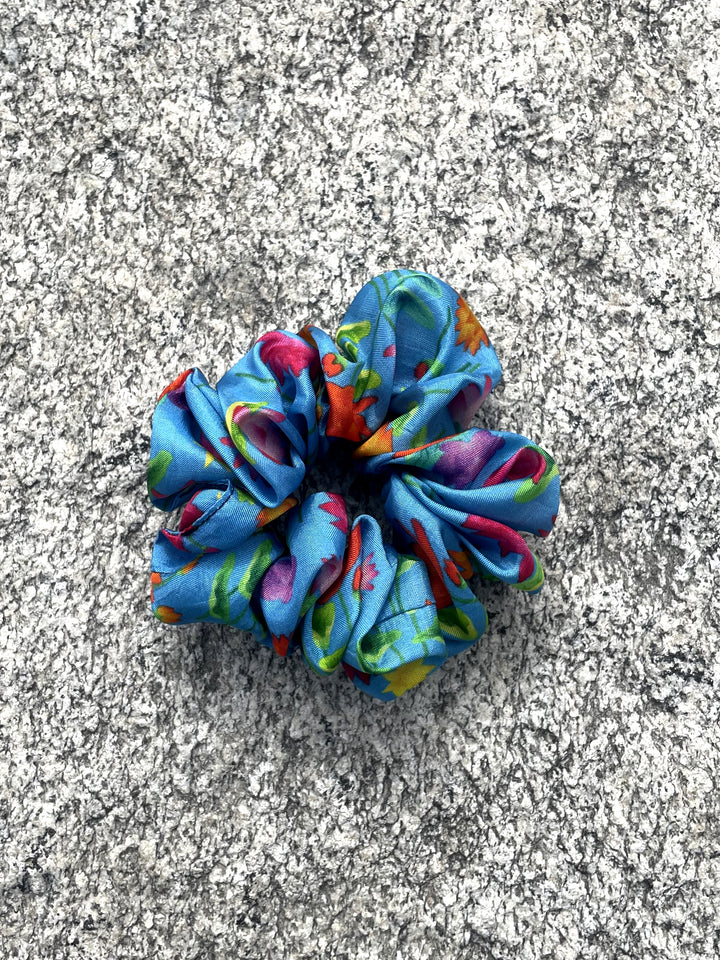 Scrunchie - Lotus Pond-IZSI-IZSI