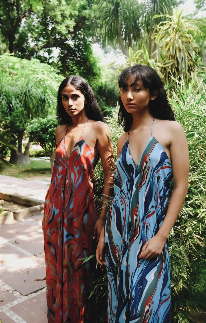 Cosmic Wave Plunge Back Kaftan Dress