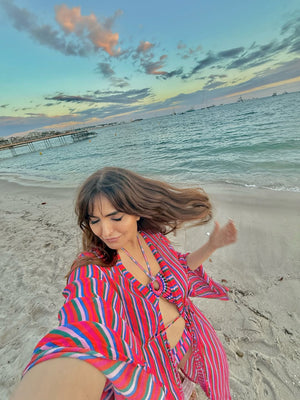 Custom Size, Custom Assist: Customer-Centric Stories