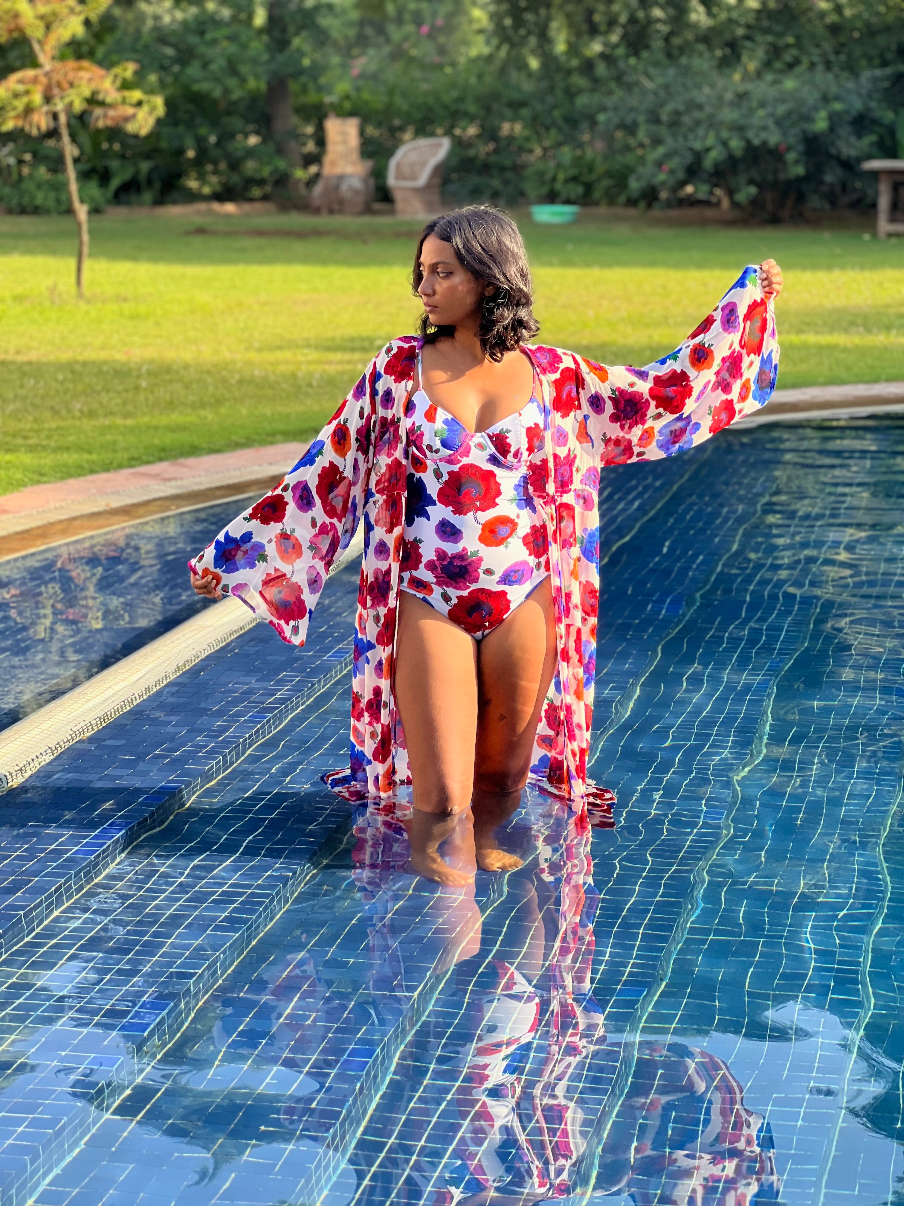 Kaftan with Drawstring Waist - Poppy White