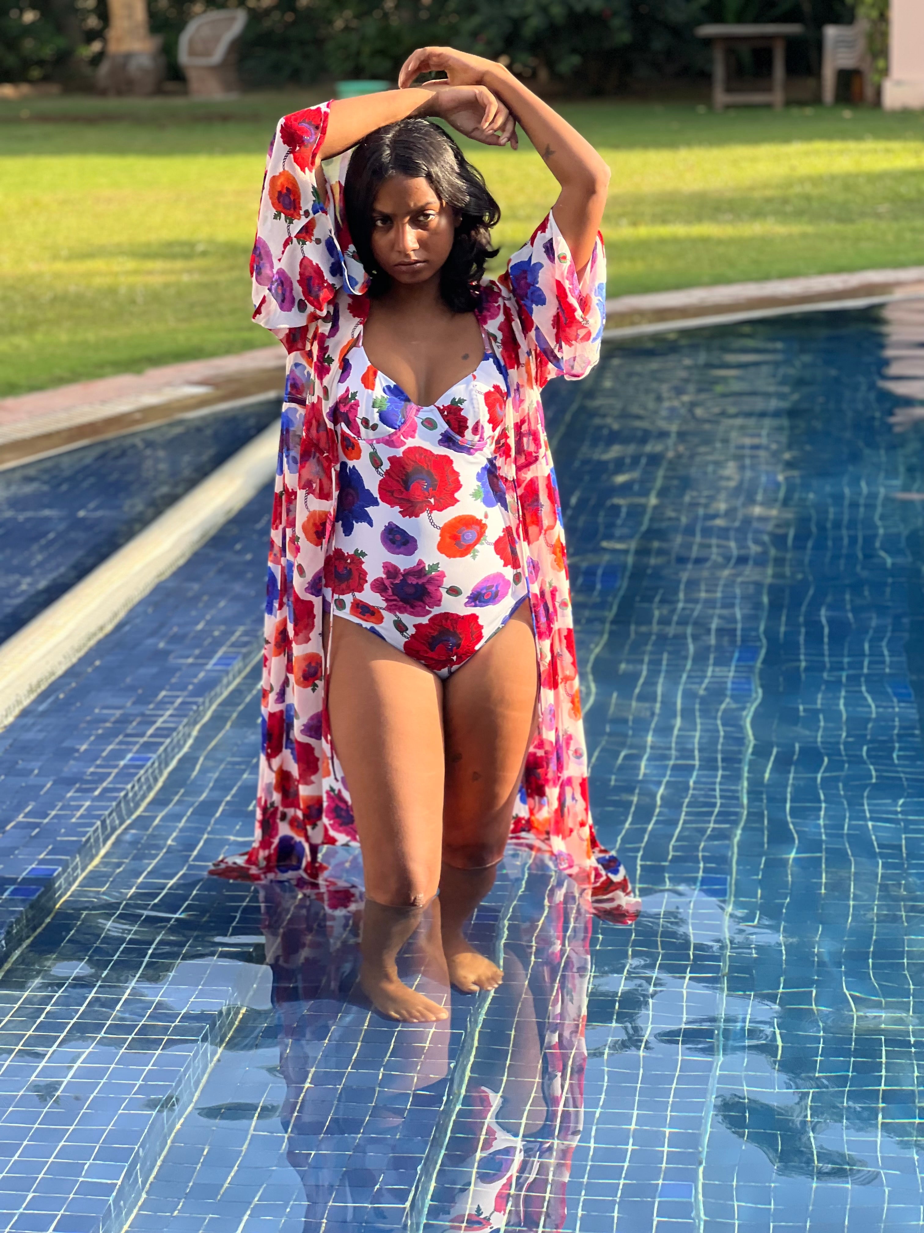 Underwired and Padded One Piece Swimsuit - Poppy White