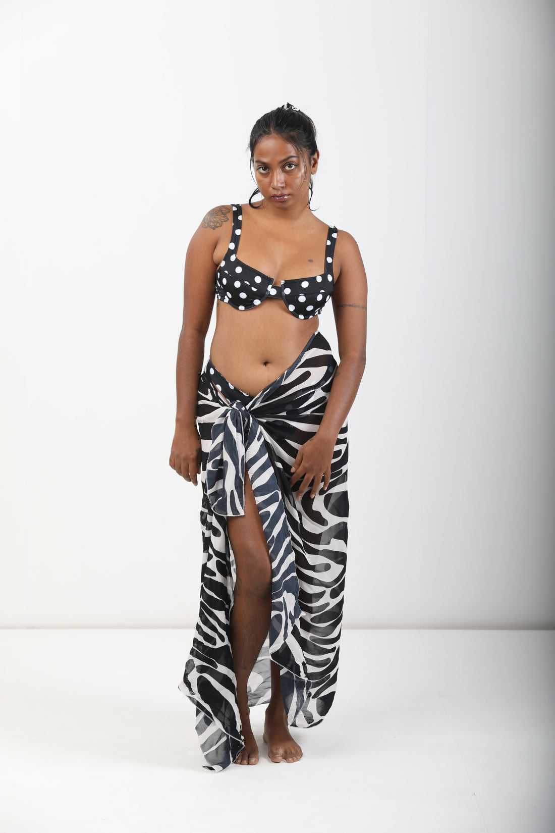 Classic Long Sarong - Noir Wave