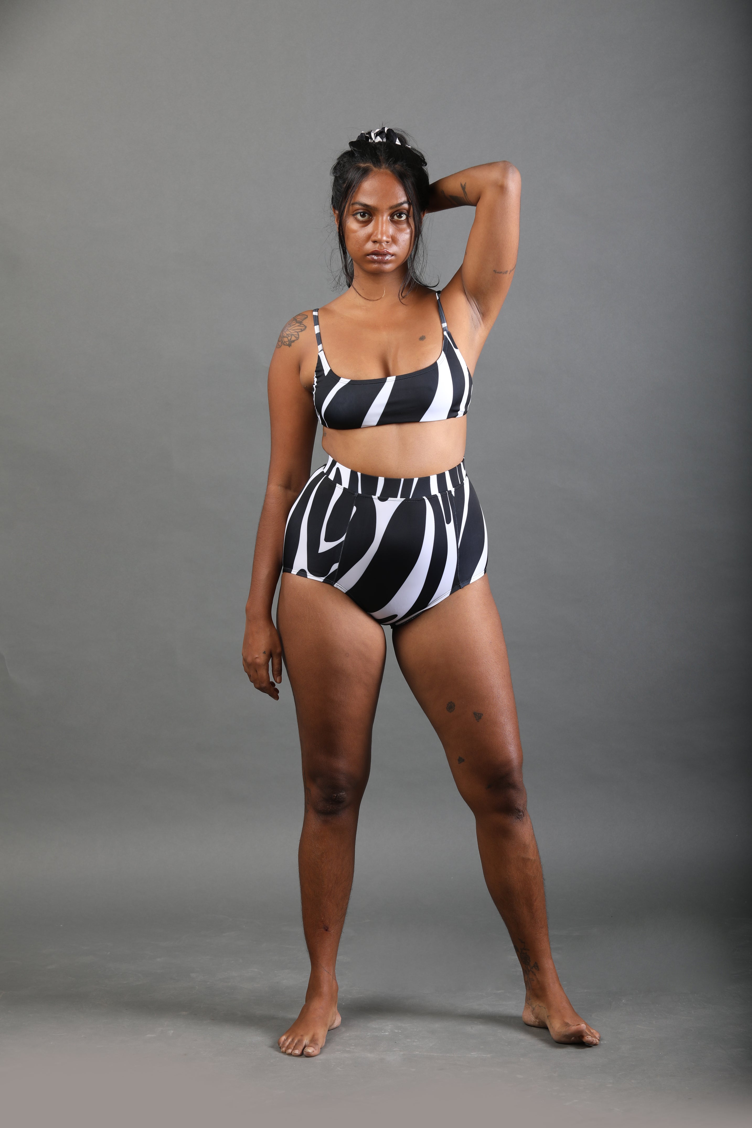 High Waist and High Coverage Bikini Bottom - Noir Wave-izsi-IZSI