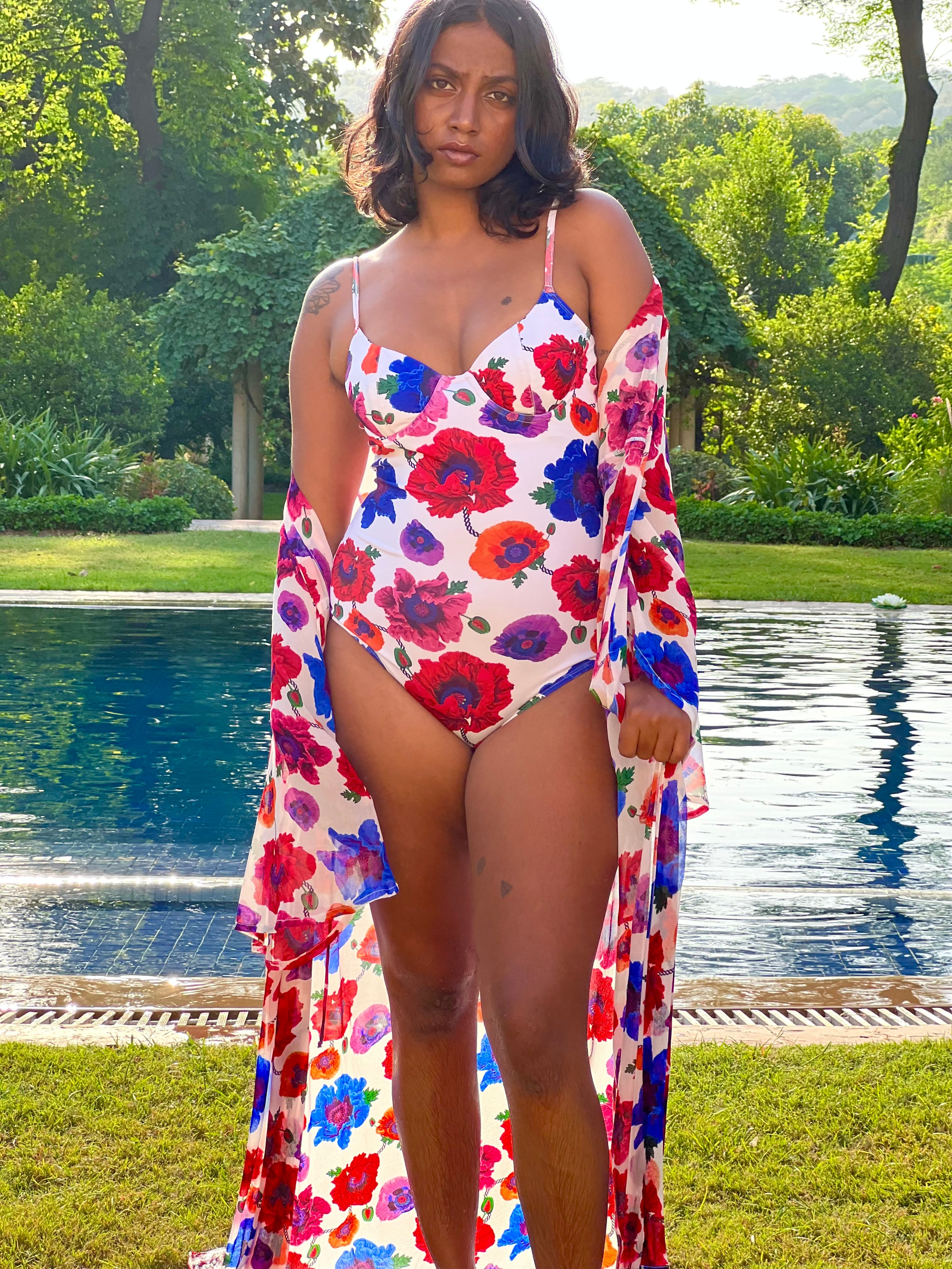 Kaftan with Drawstring Waist - Poppy White