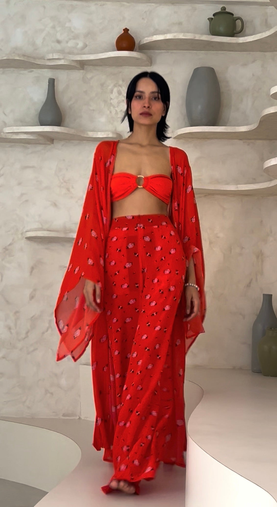 Kaftan with Butterfly Sleeves - Carnations