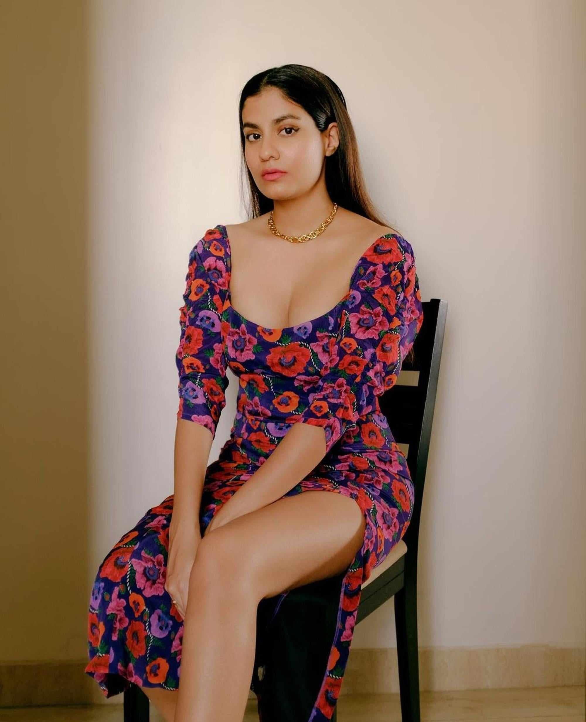 Waist Cinching Dress - Oriental Poppy