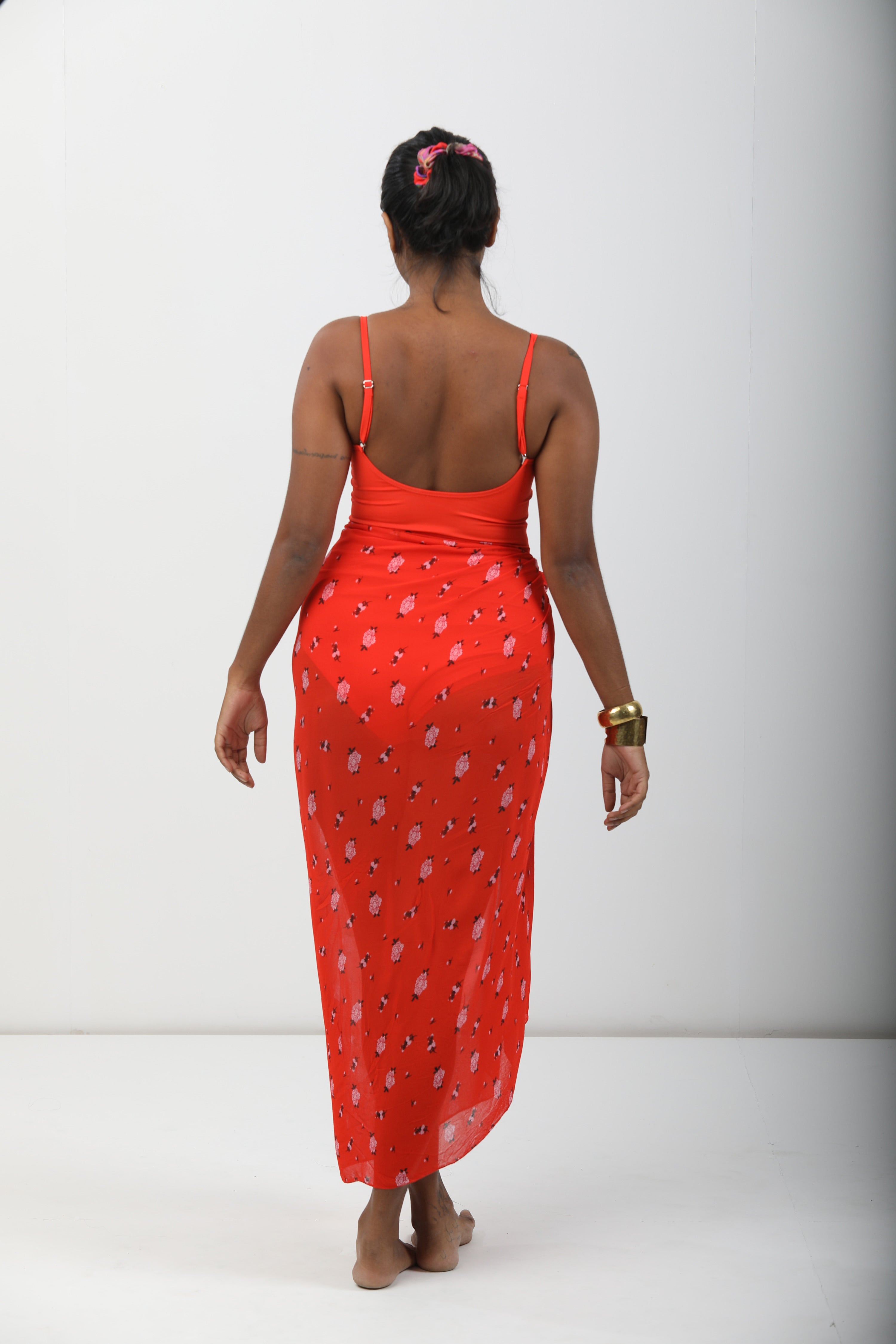 Classic Long Sarong - Carnations