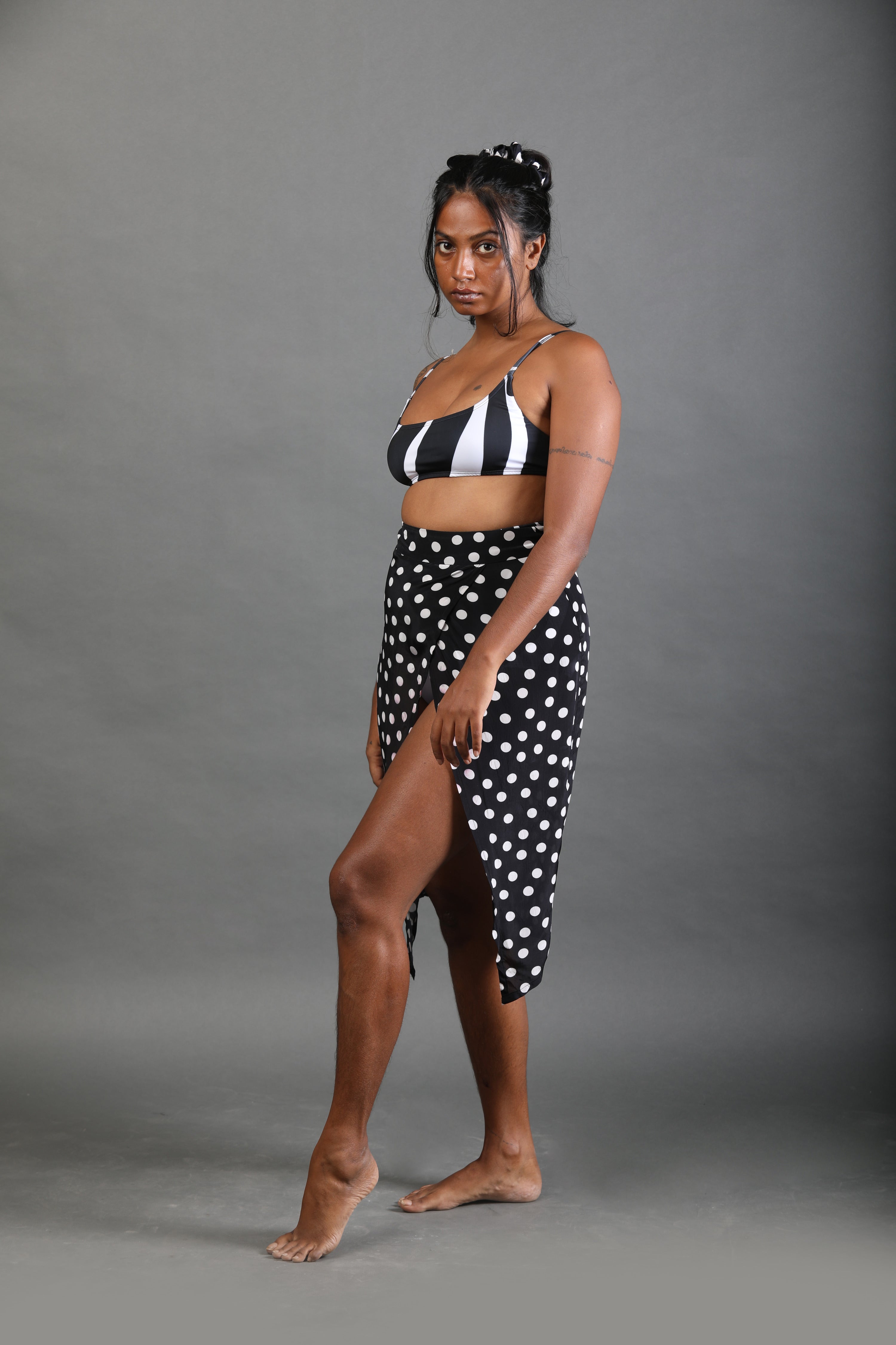 Front Slit Skirt - Noir Dot-Resortwear-izsi-IZSI