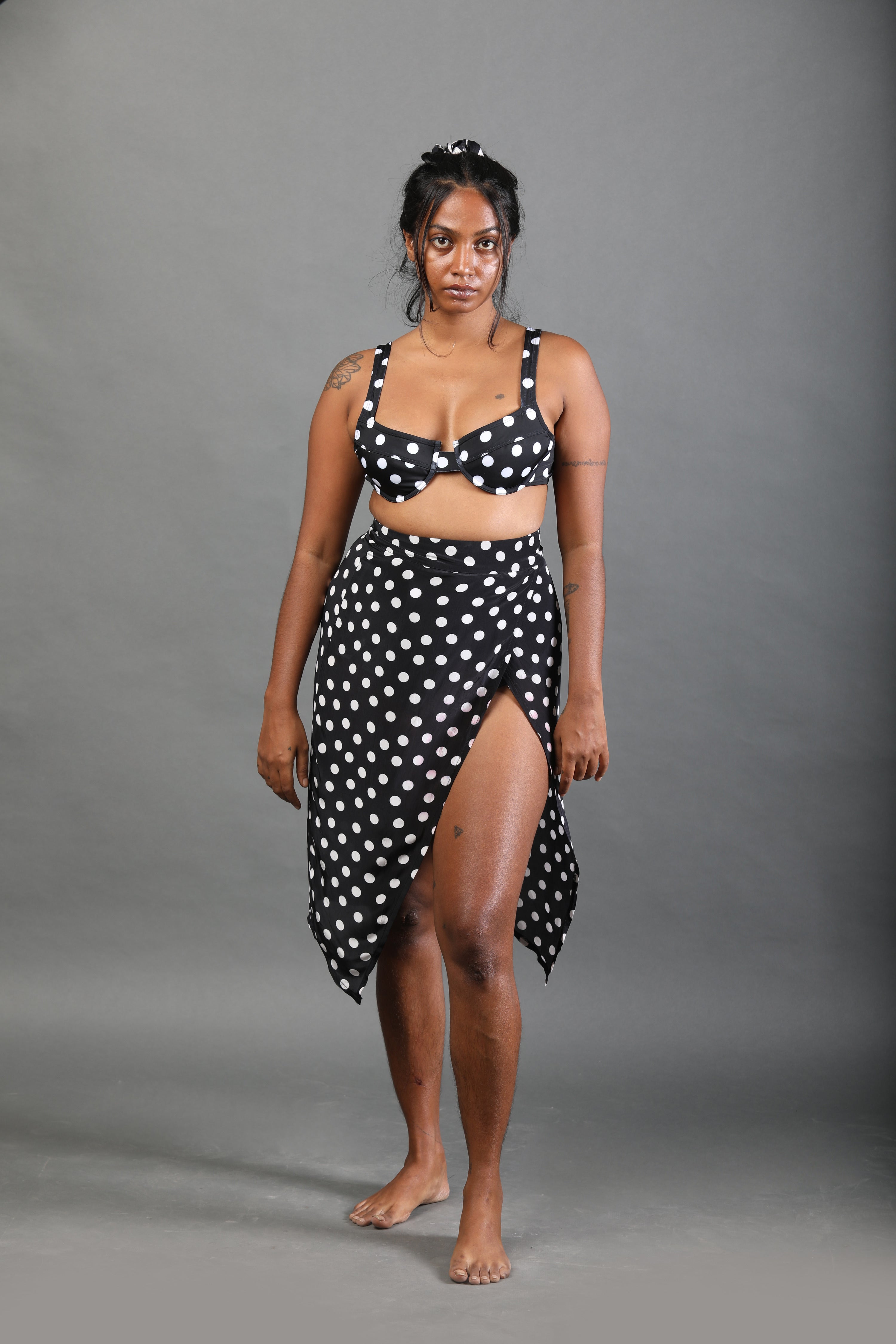 Front Slit Skirt - Noir Dot