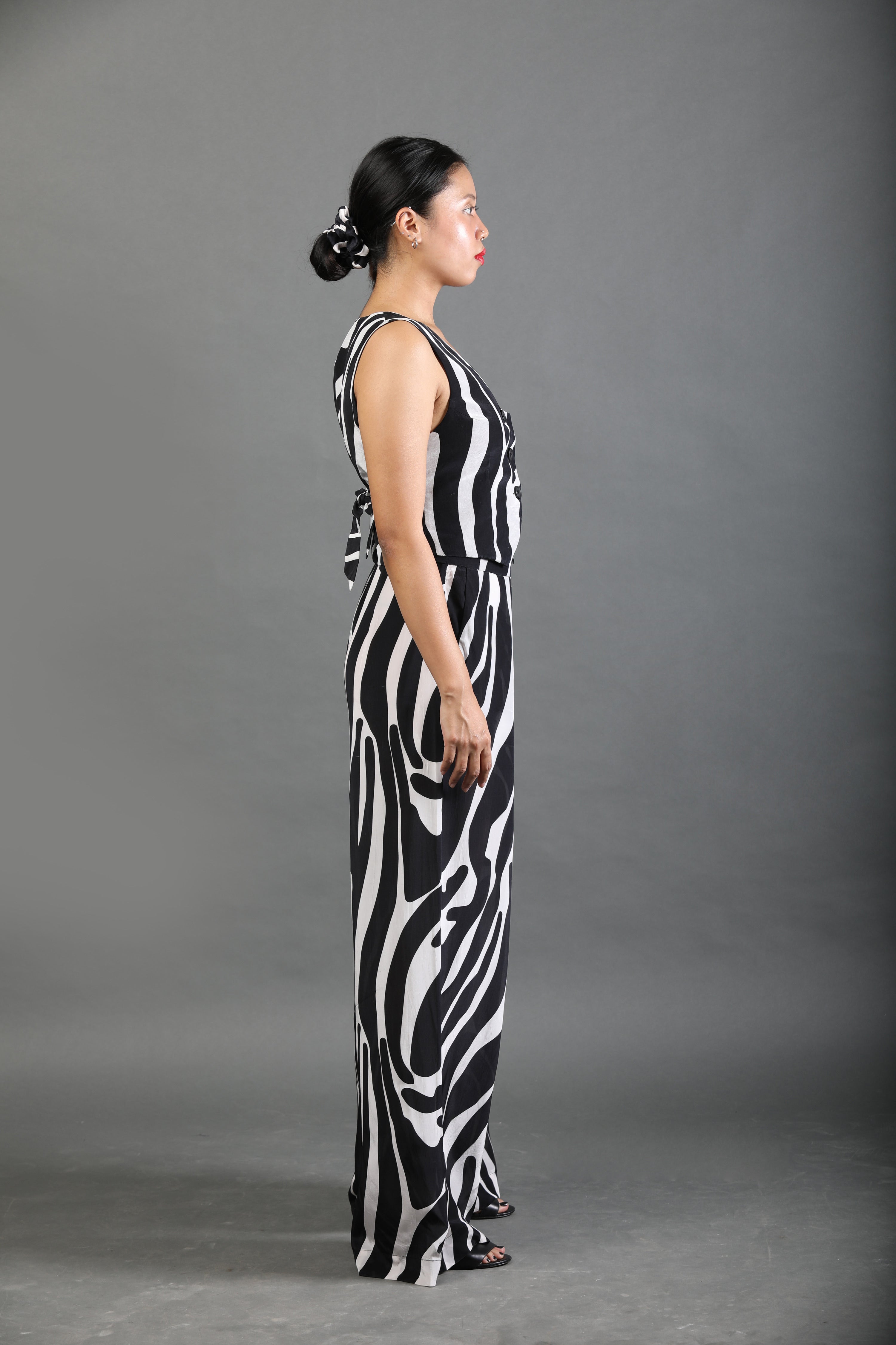 Tailored Waist Coat - Noir Wave