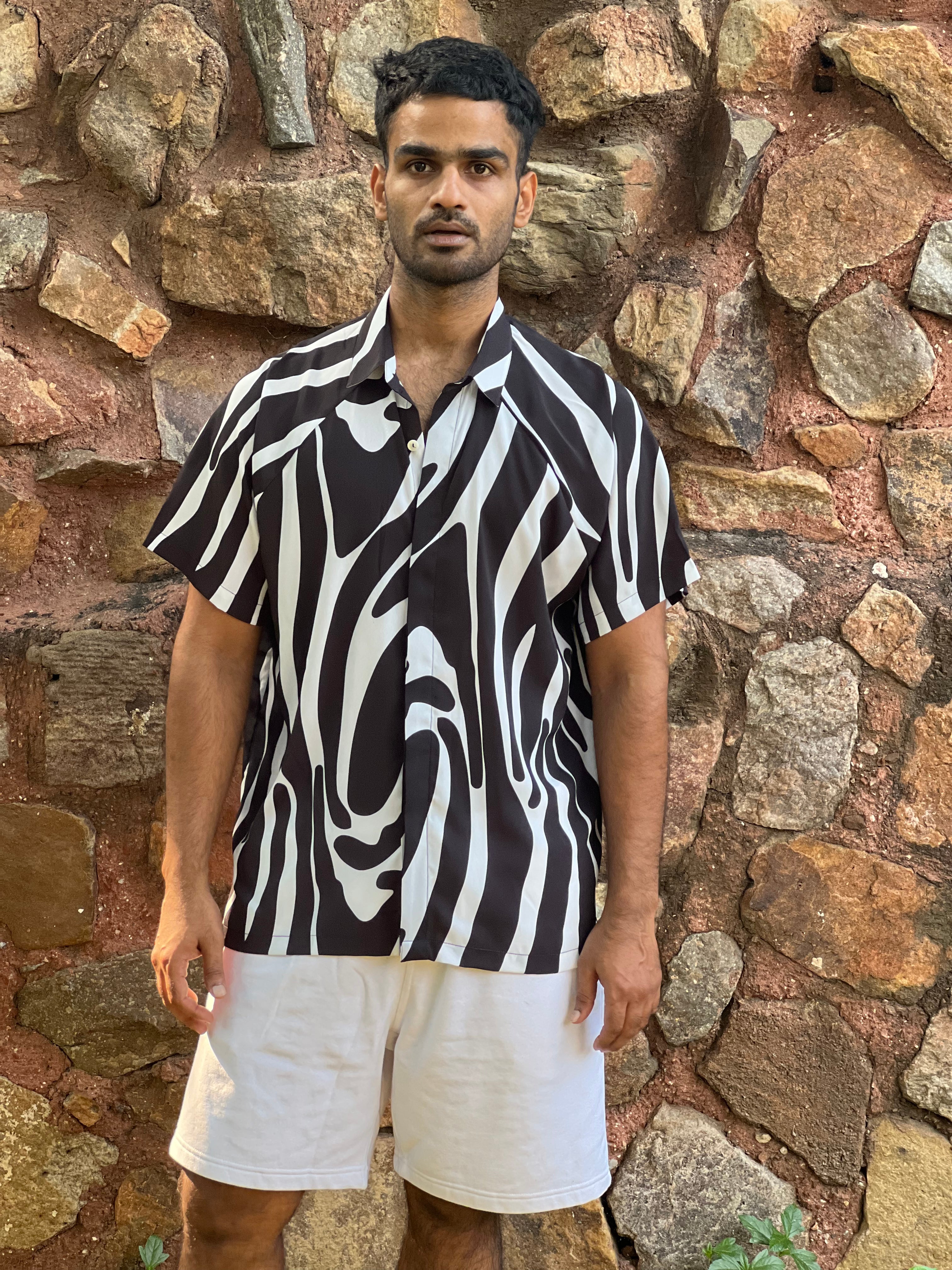 Shirt - Noir Wave