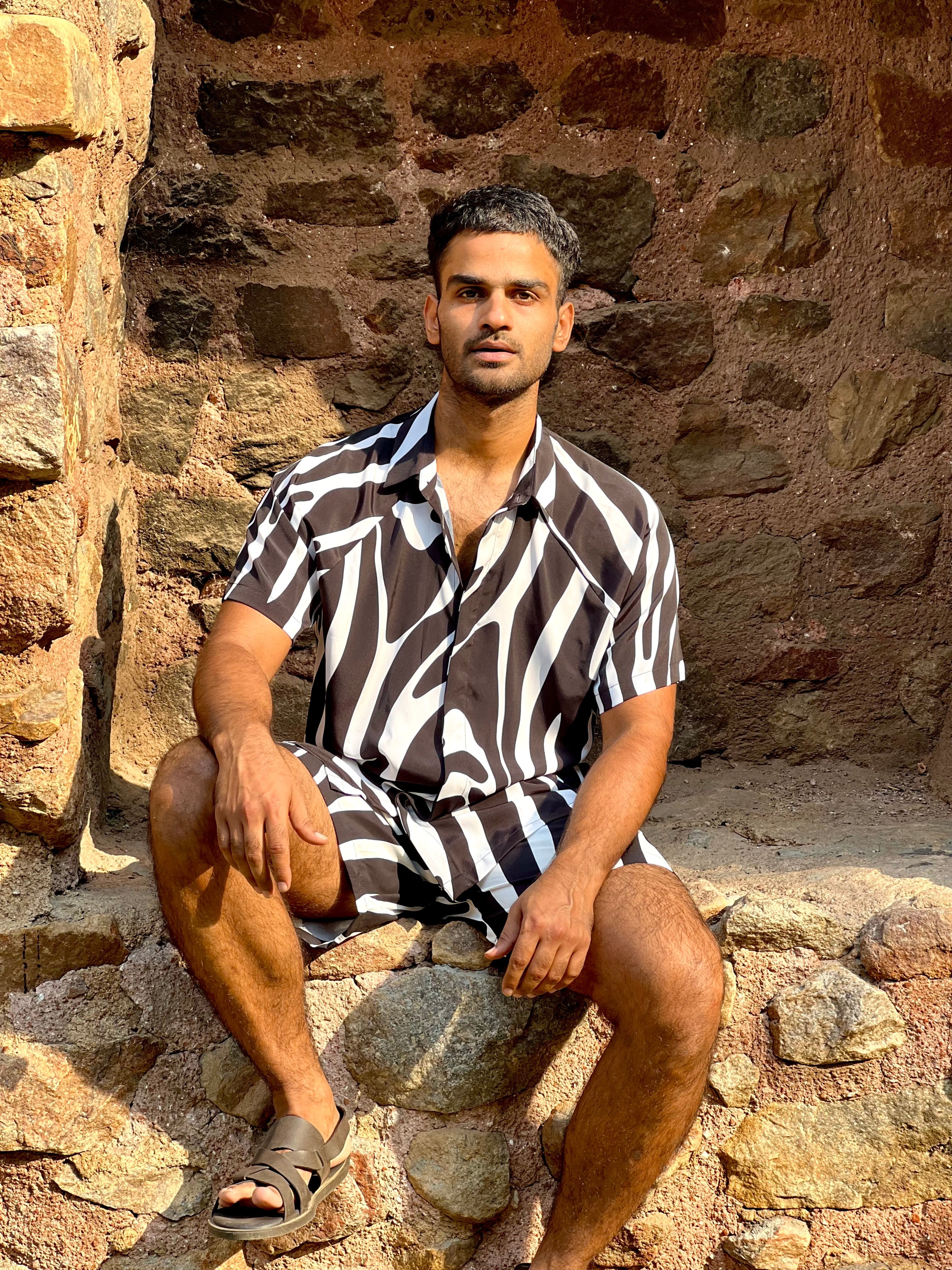 Shirt - Noir Wave-Resortwear-izsi-IZSI
