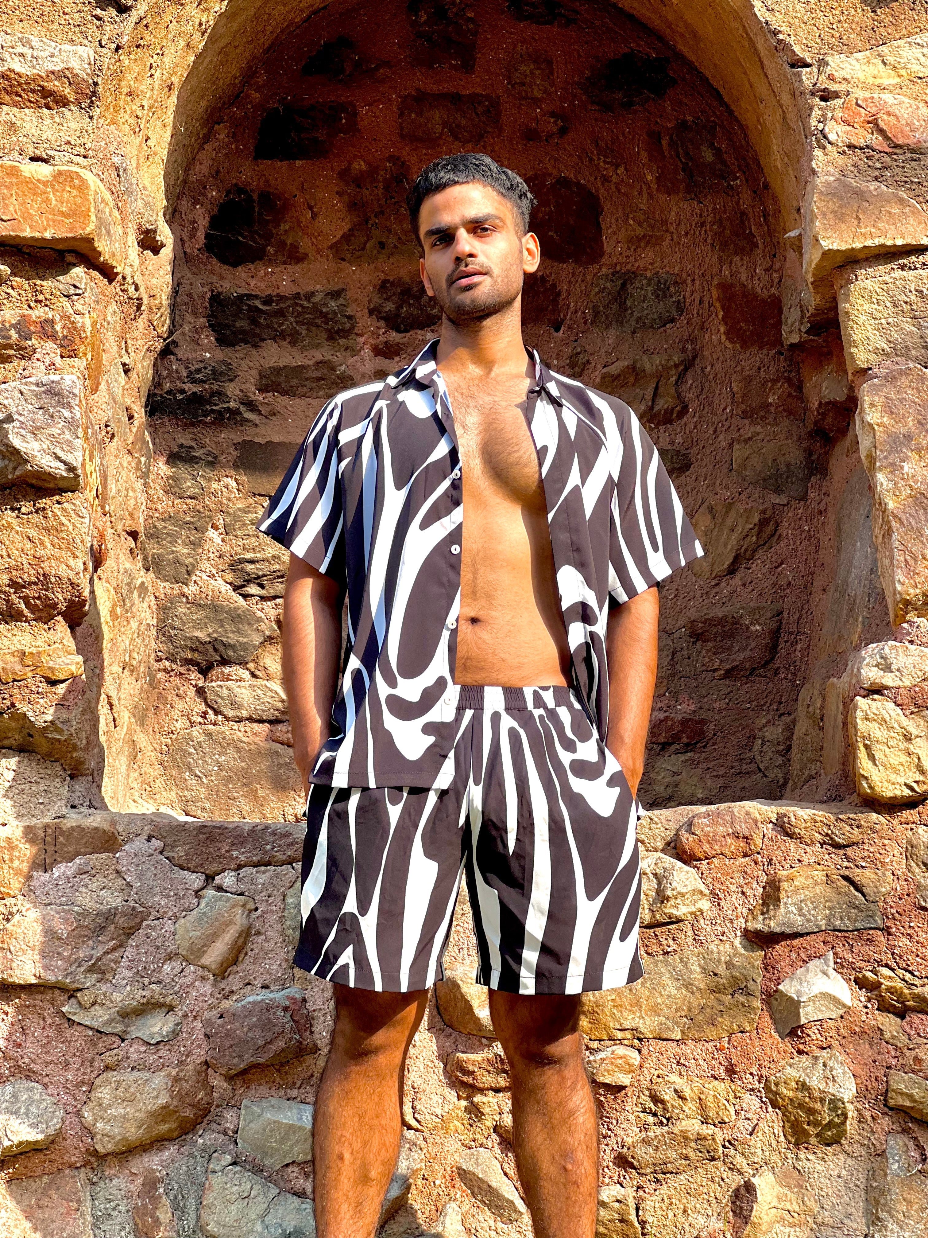 Shirt - Noir Wave