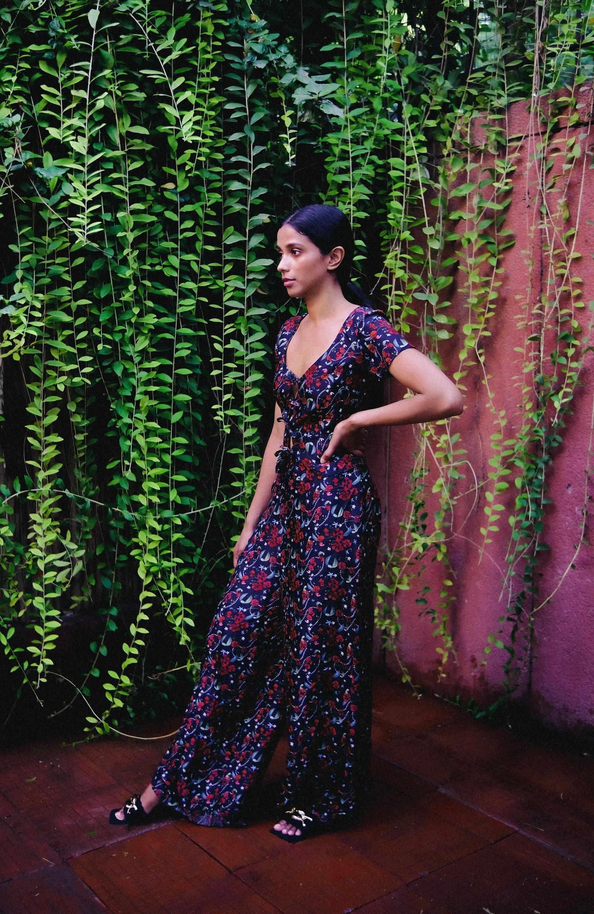 Royal Poinciana Four Tie Top