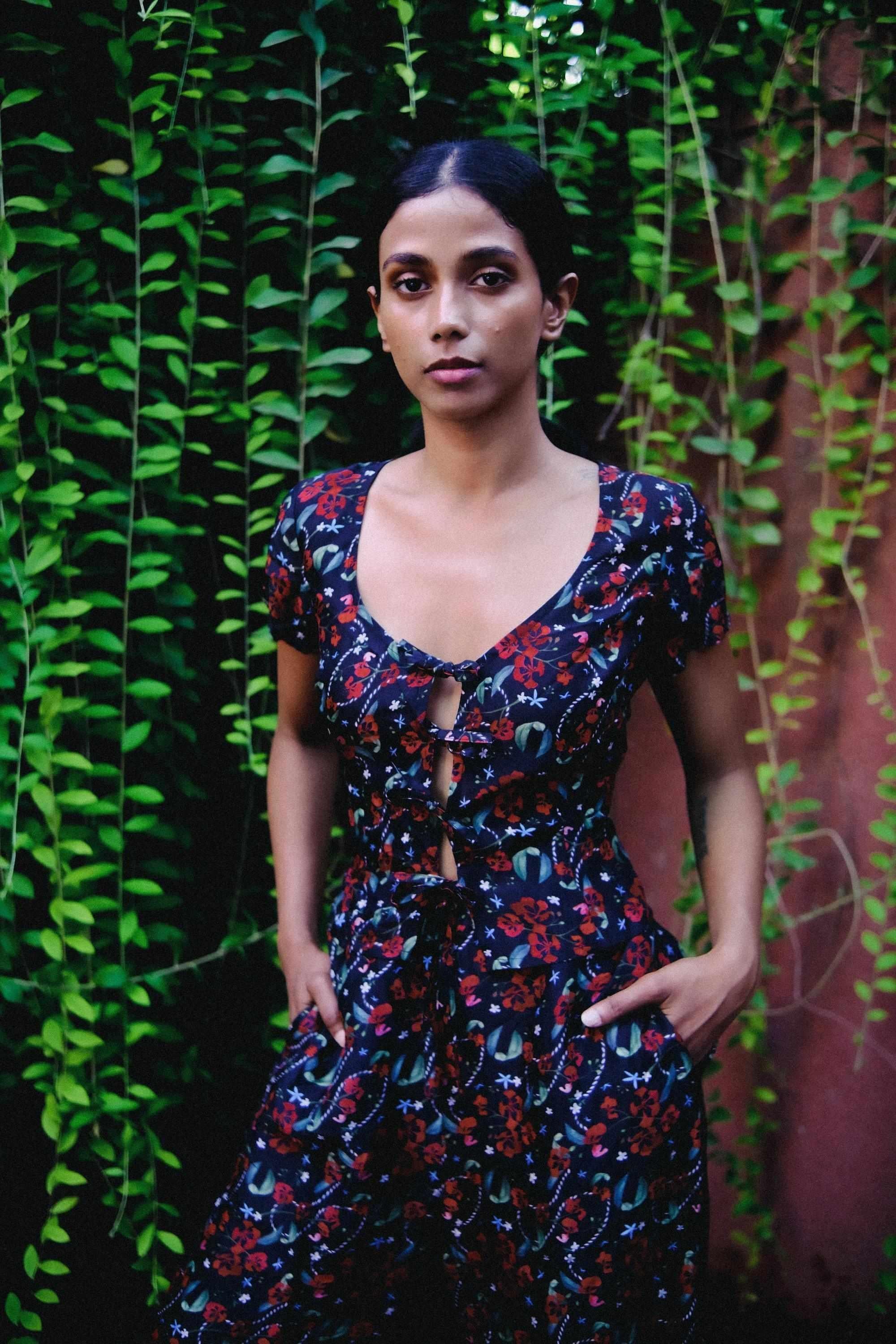 Royal Poinciana Four Tie Top-izsi-IZSI