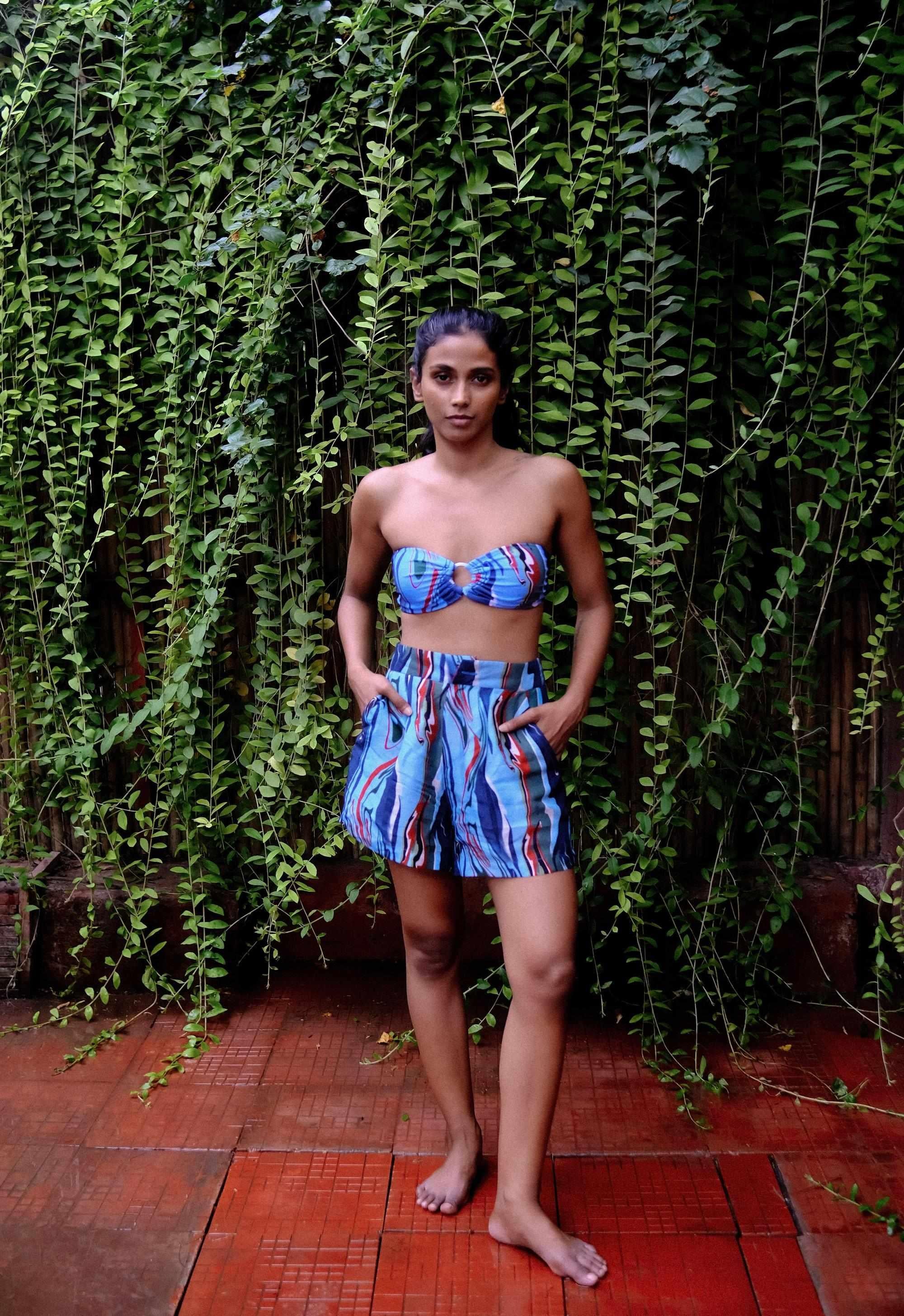 Cosmic Wave High Waist Shorts With Side Pockets