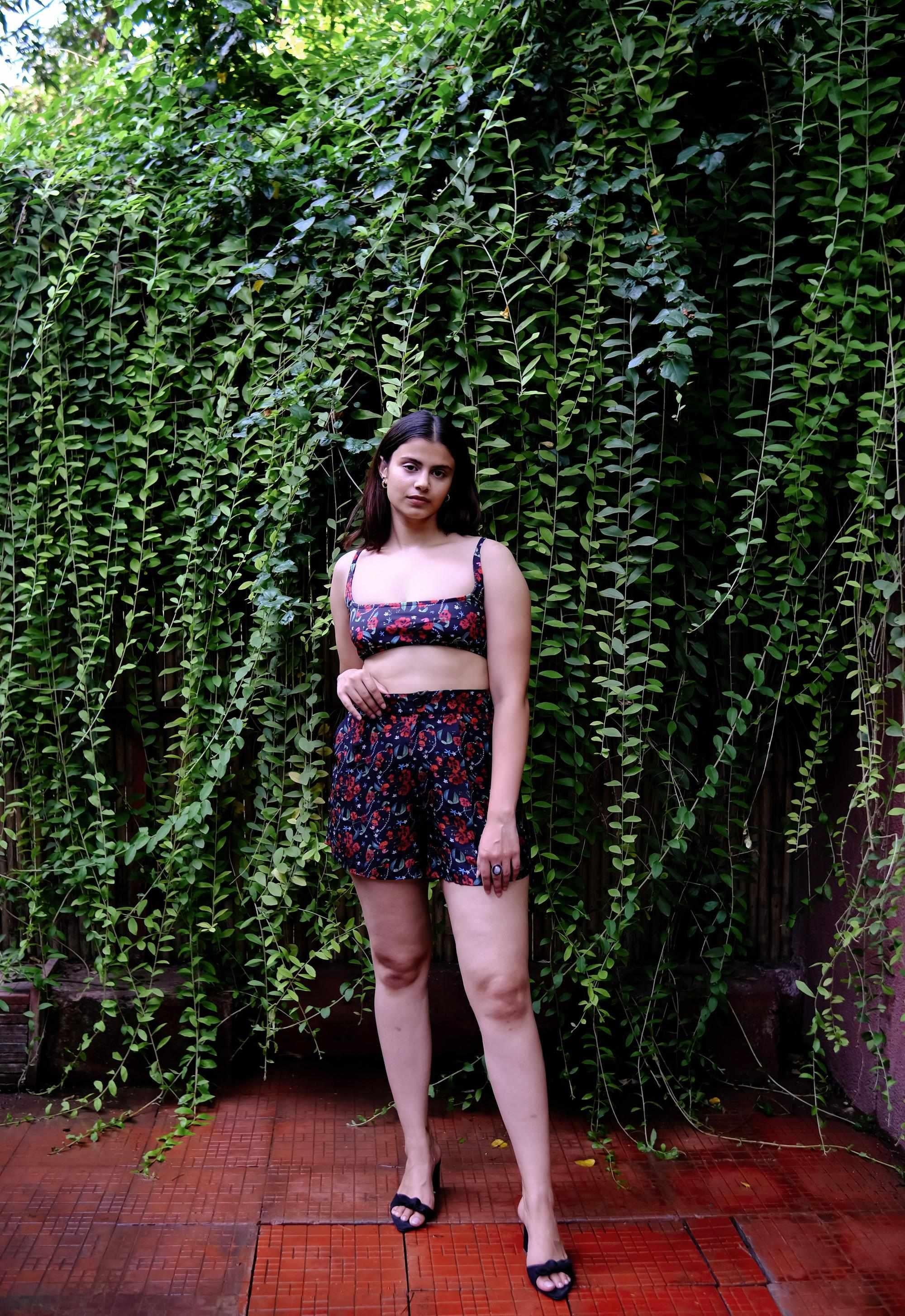 Royal Poinciana High Waist Shorts With Side Pockets