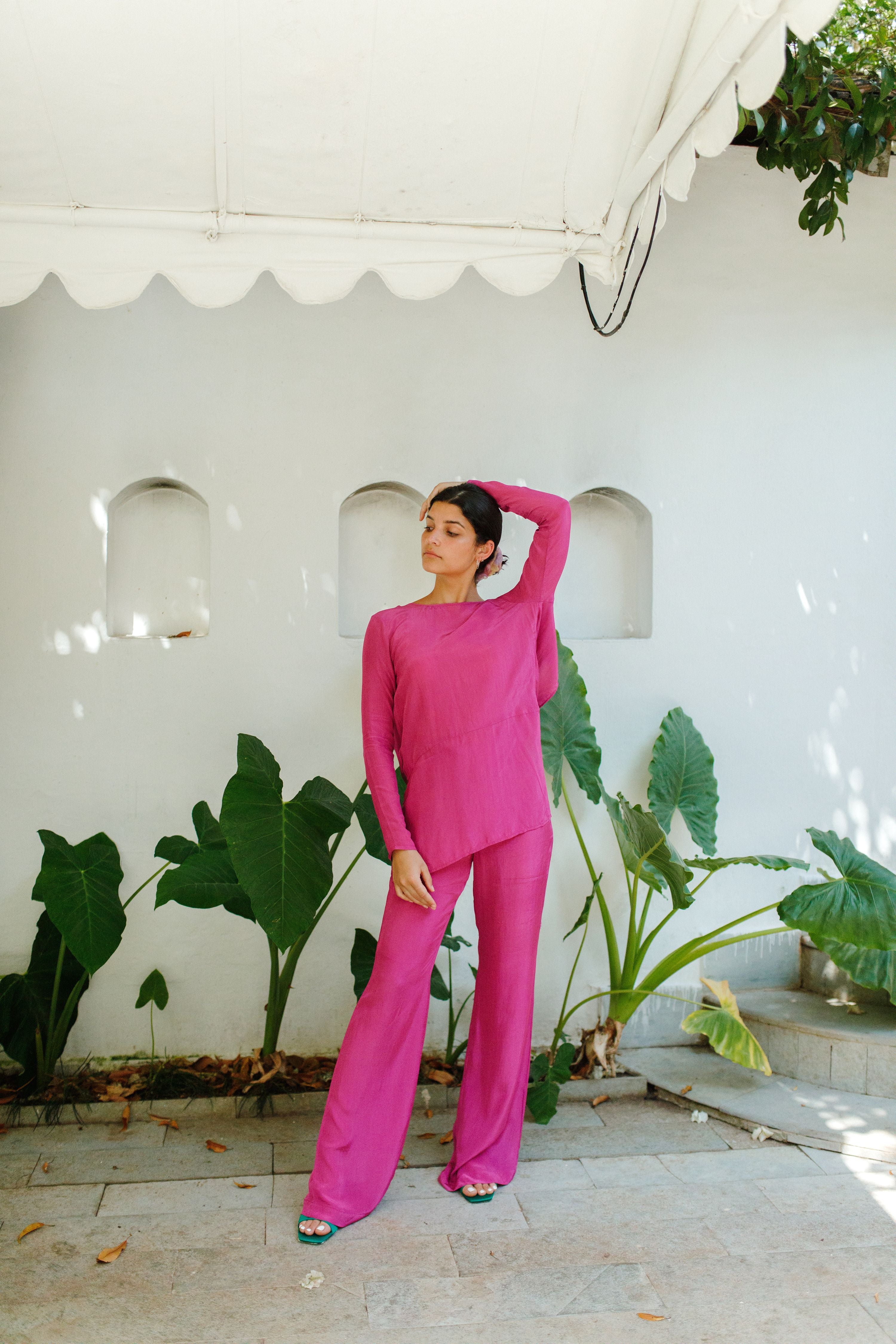 Magenta Plunge Back Top With Handcrafted Tie-Ups